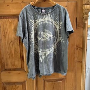 Magnolia Pearl t shirt